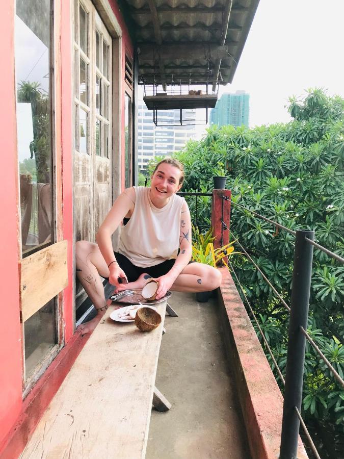 Coca Cola Hostel Malabe Ngoại thất bức ảnh